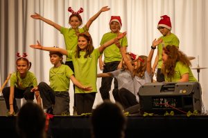 Gymnasium Bad Laasphe 14 - Gymnasium Bad Lasphe Vorweihnachtlicher Abend 2025 05 - Gymnasium Bad Lasphe