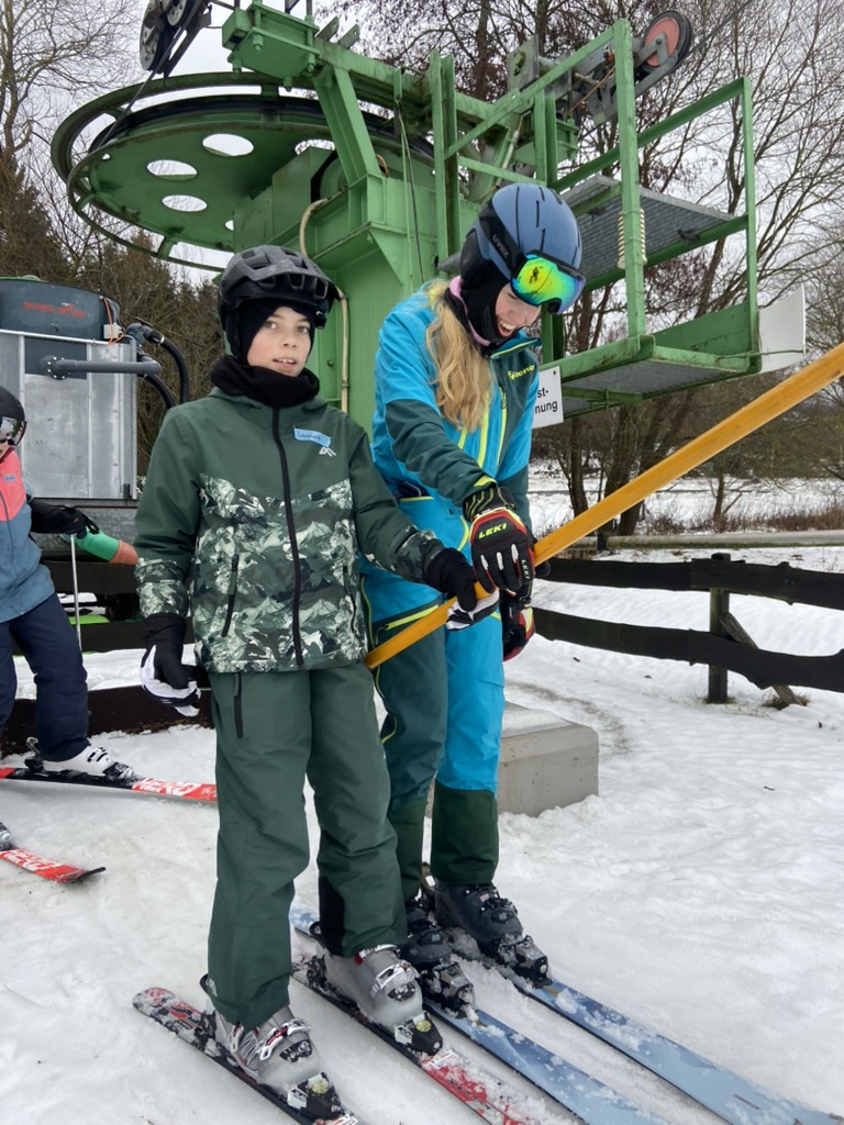 Skitag in Hesselbach 8 - Gymnasium Bad Lasphe Skitag 5 - Gymnasium Bad Lasphe